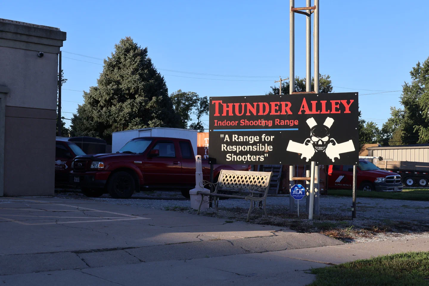 Thunder Alley Indoor Shooting Range in Lincoln